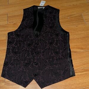 Le Chateau Vest